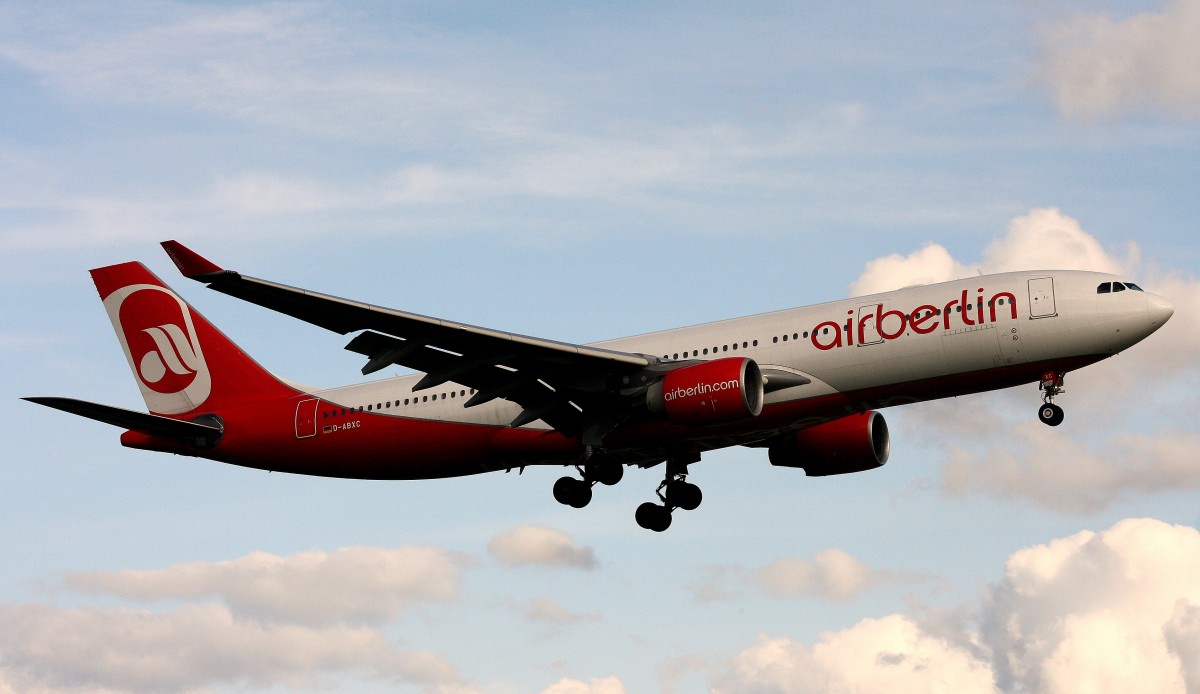 Air Berlin,D-ABXC,(c/n 665),Airbus A330-223,13.05.2014,HAM-EDDH,Hamburg,Germany