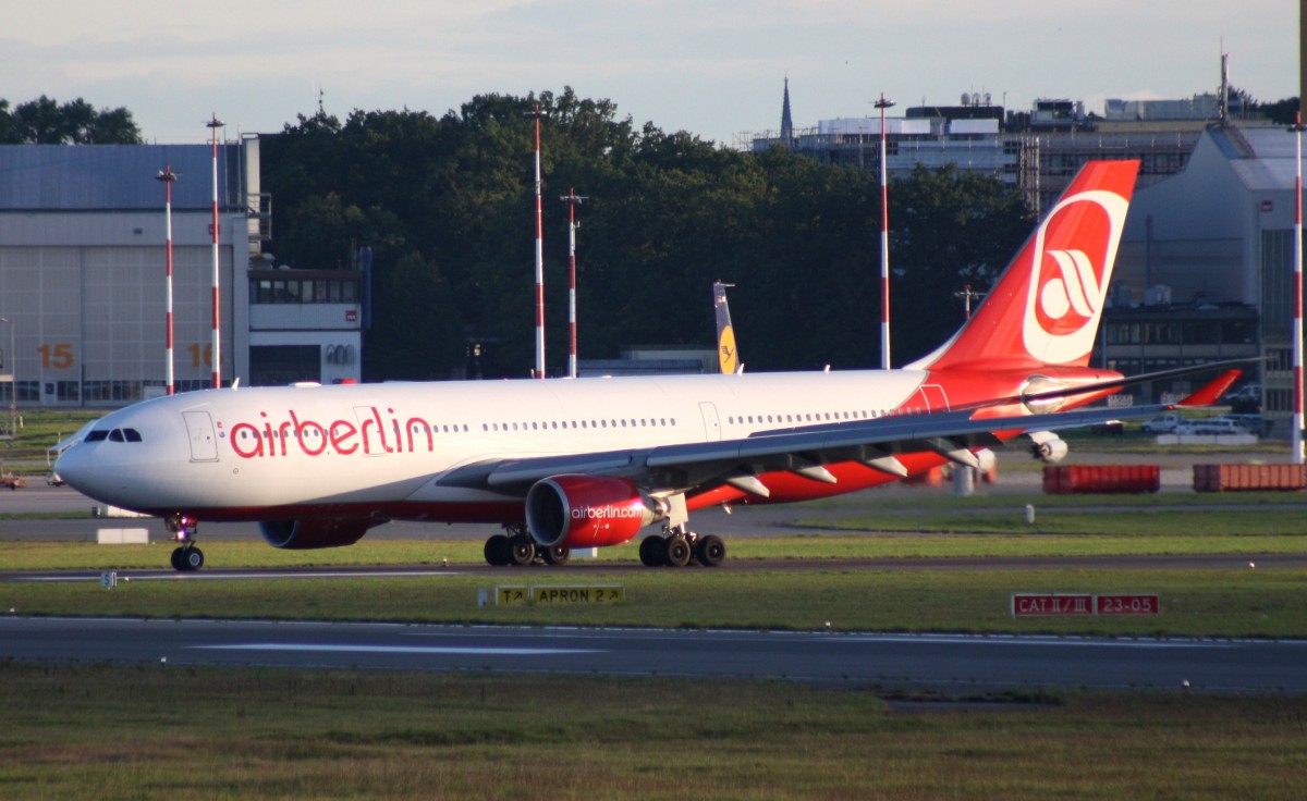 Air Berlin,D-ABXC,(c/n665),Airbus A330-223,26.09.2013,HAM-EDDH,Hamburg,Germany