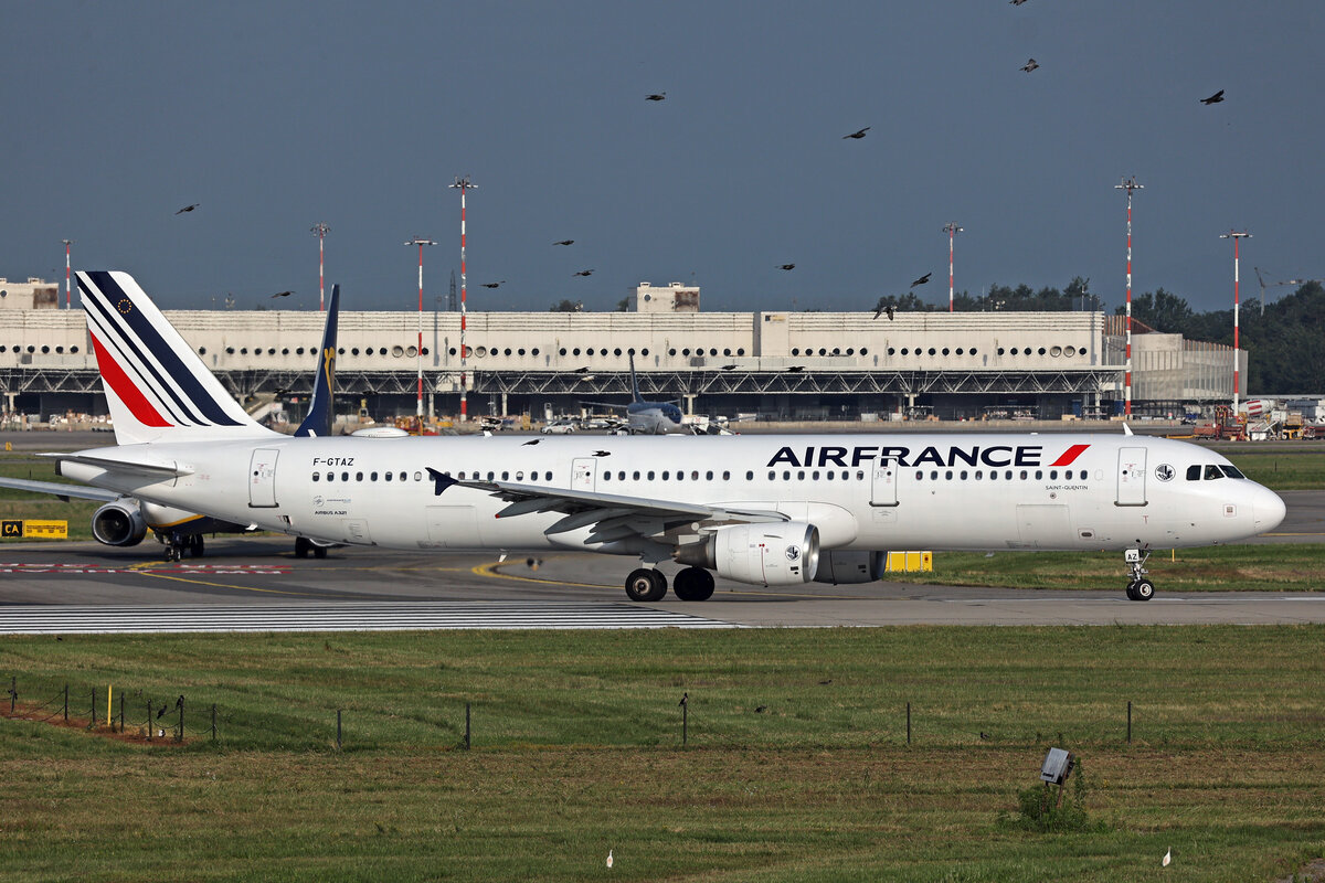 Air France, F-GTAZ, Airbus A321-212, msn: 4901,  Saint-Quentin , 10.Juli 2024, MXP Milano Malpensa, Italy.