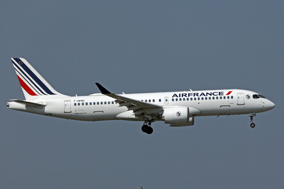 Air France, F-HPNG, Airbus A220-371, msn: 55243,  Arles , 05.Juli 2024, MXP Milano Malpensa, Italy.