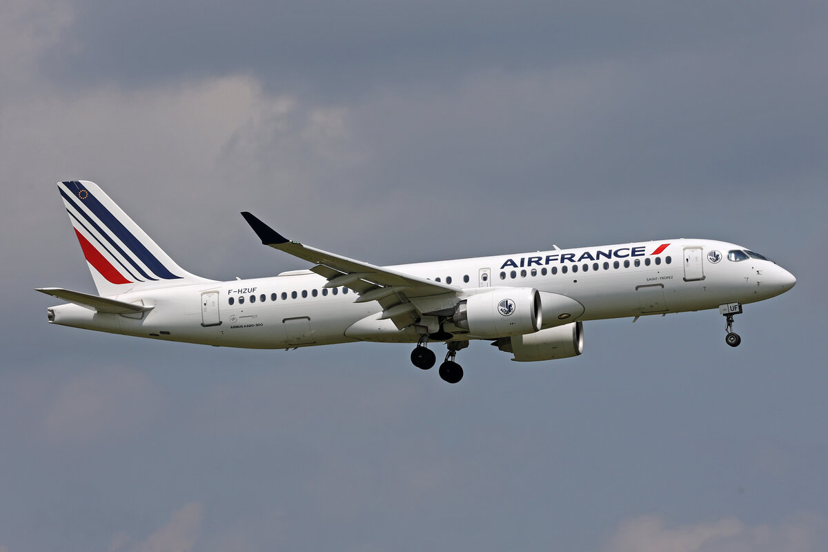 Air France, F-HZUF, Airbus A220-371, msn: 55149,  Saint-Tropez , 07.Juni 2024, ZRH Zürich, Switzerland.