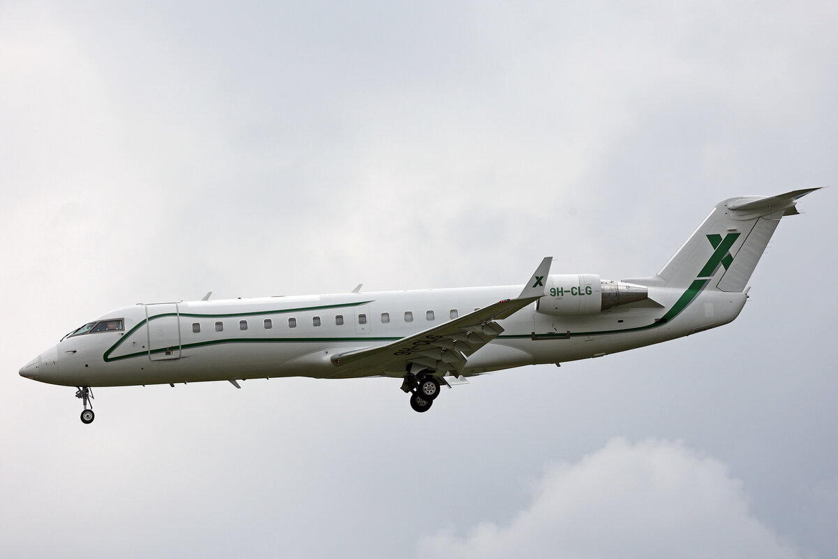 Air X Charter, 9H-CLG, Bombardier Challenger 850, msn: 8063, 07.Juni 2024, ZRH Zürich, Switzerland.