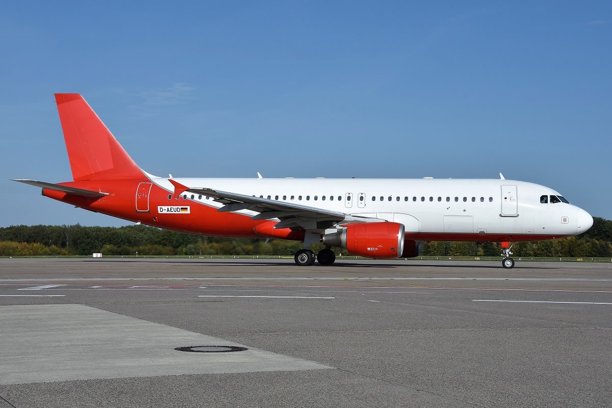 Airbus A320-214 - EW EWG Eurowings AB colours without titels - 3908 - D-AEUD - 13.10.2019 - CGN