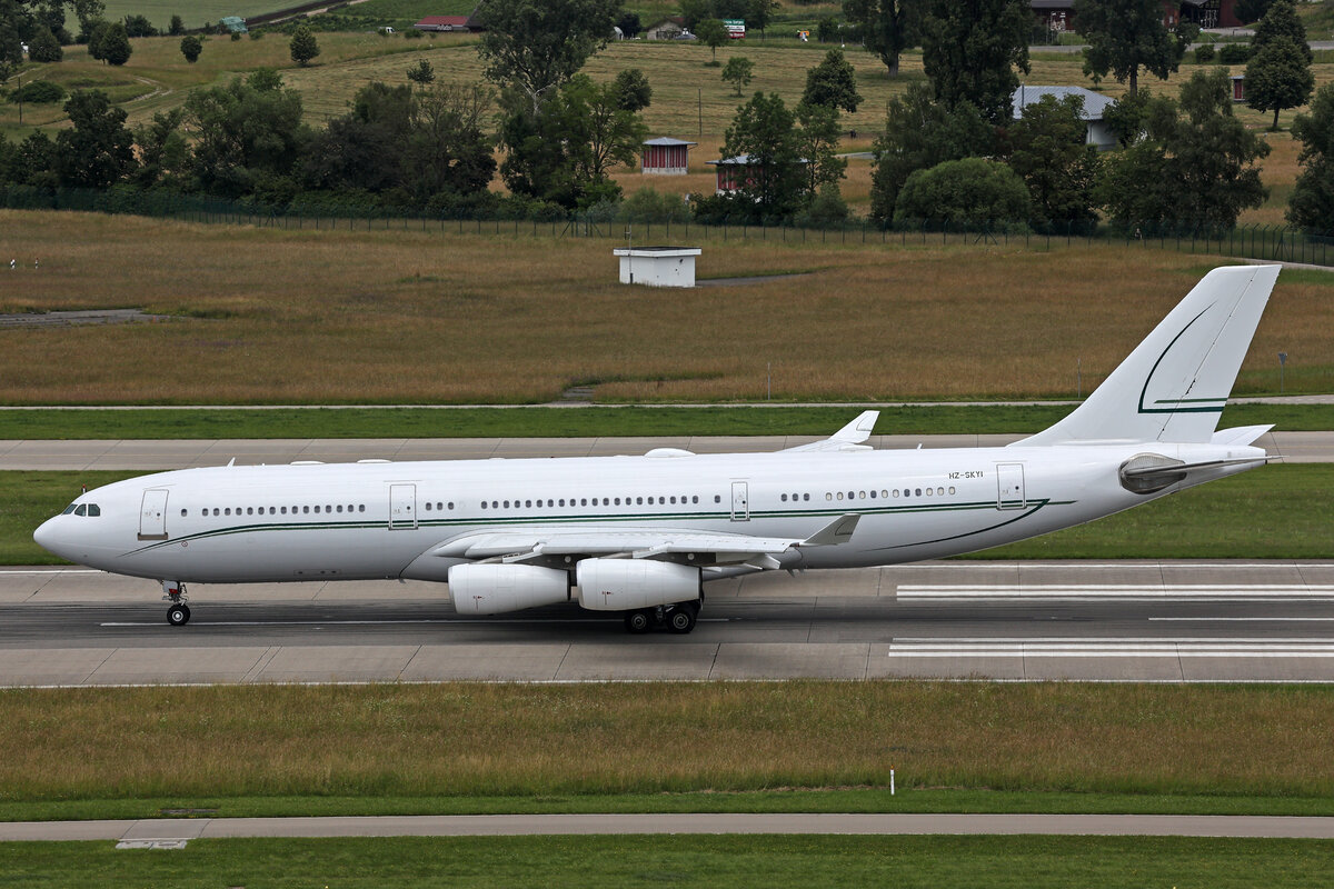 Alpha Star, HZ-SKY1, Airbus A340-212, msn: 009, 16.Juni 2024, ZRH Zürich, Switzerland.