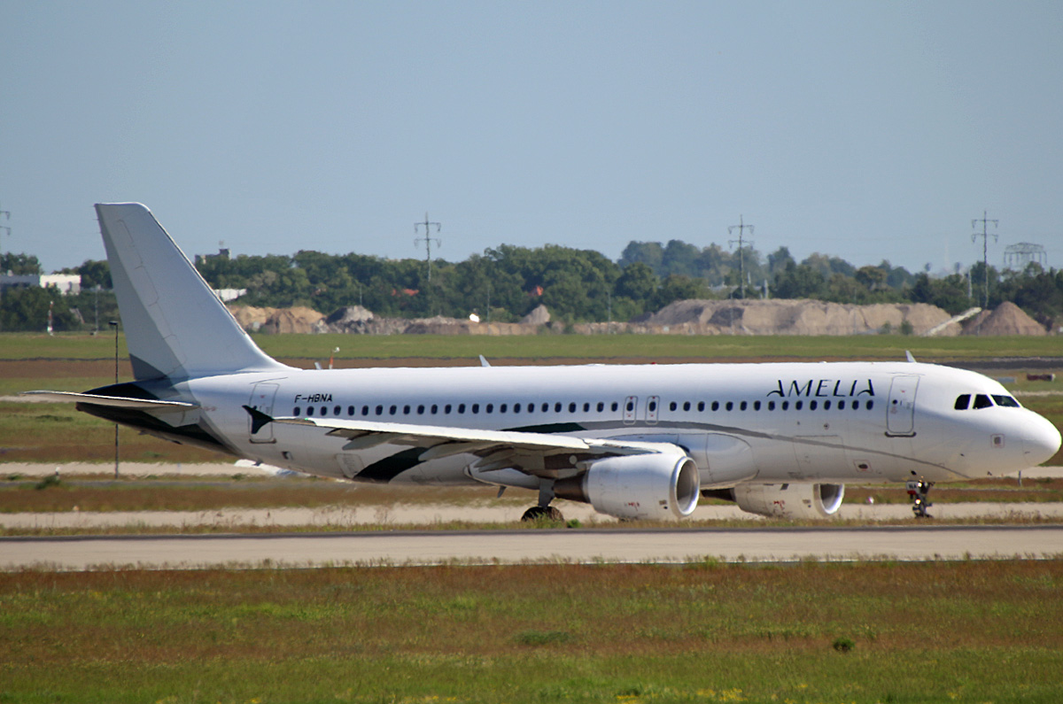 Amelia, Airbus A 320-214, F-HBNA, BER, 12.05.2024