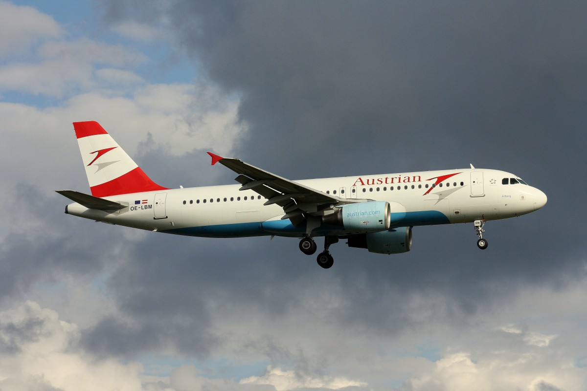 Austrian Airlines,OE-LBM,(c/n 1504),Airbus A320-214,23.06.2015,HAM-EDDH,Hamburg,Germany(Taufname:Arlberg)