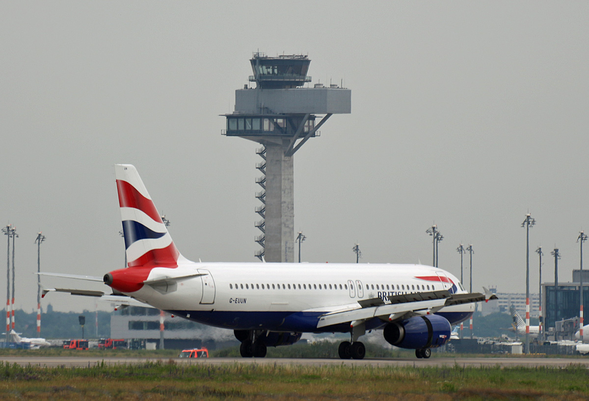 British Airways, Airbus A 320-232, G-EUUN, BER, 21.06.2024