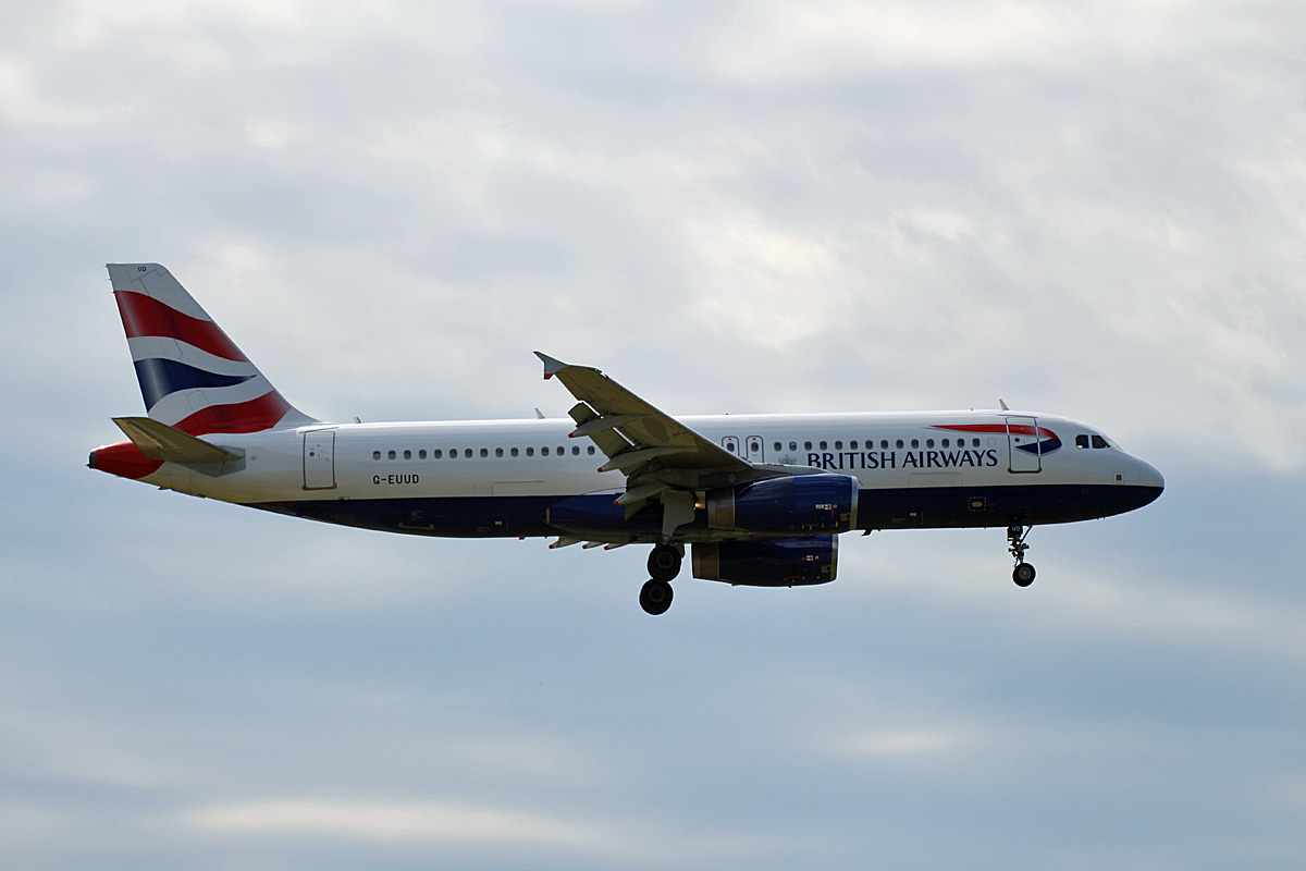 British Airways, Airbus A 320-232, G-EUUD, BER, 14.07.2024