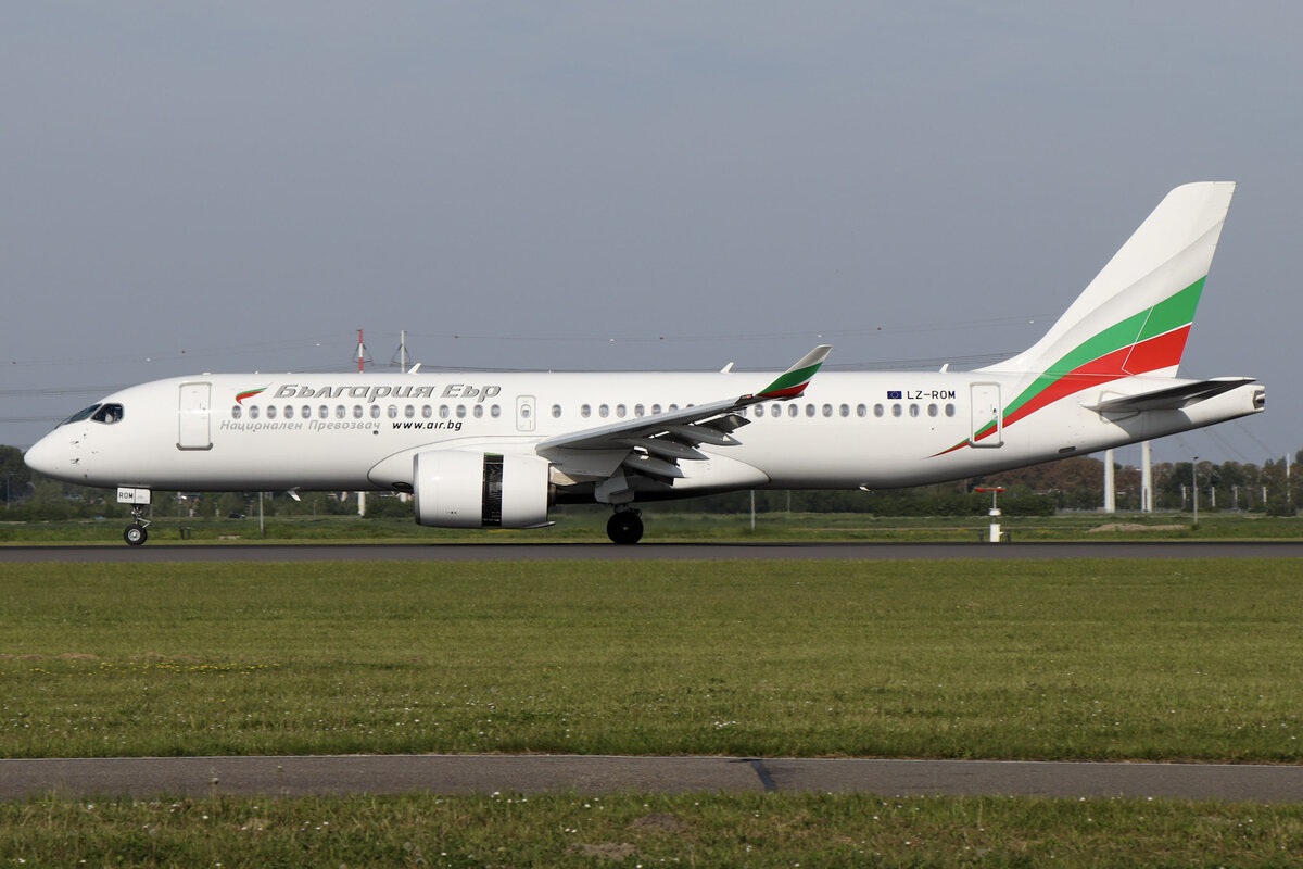 Bulgaria Air Airbus A220-300 LZ-ROM in Amsterdam am 12.05.2024
