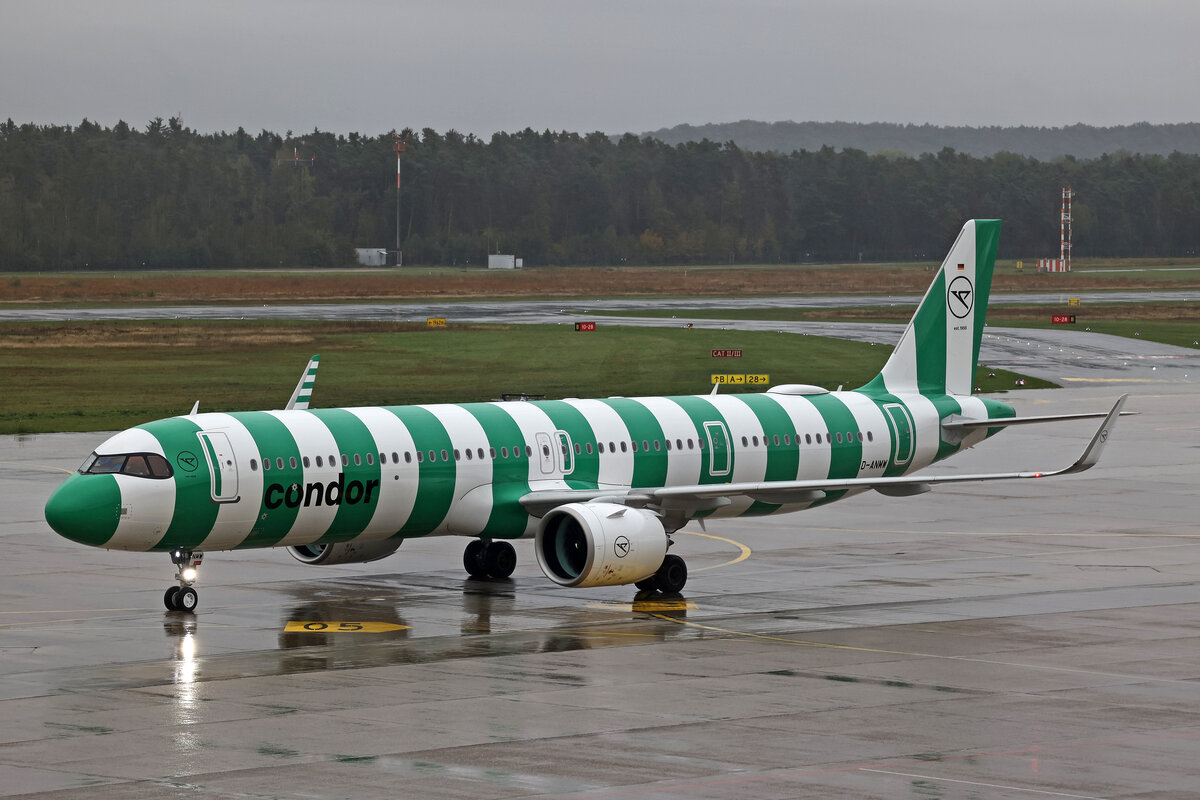 Condor, D-ANMW, Airbus A321-271NX, msn: 12057,  Green Island  livery , 14.Oktober 2024, NUE Nürnberg, Germany.