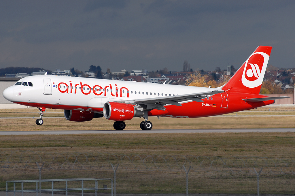 D-ABZF Airbus A320-216 09.11.2015