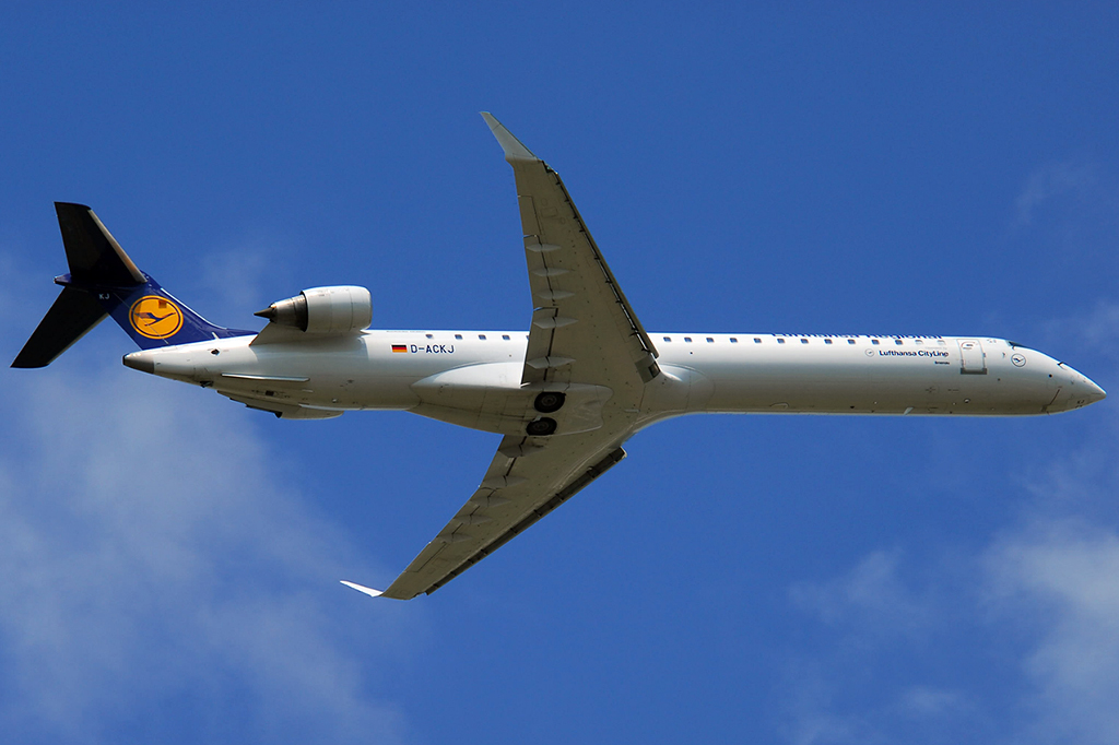 D-ACKJ Bombardier CRJ-900LR 04.05.2014