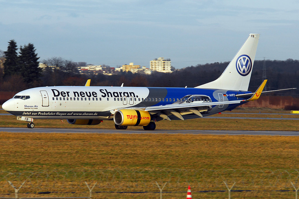 D-AHFB Boeing 737-8K5 08.01.2011