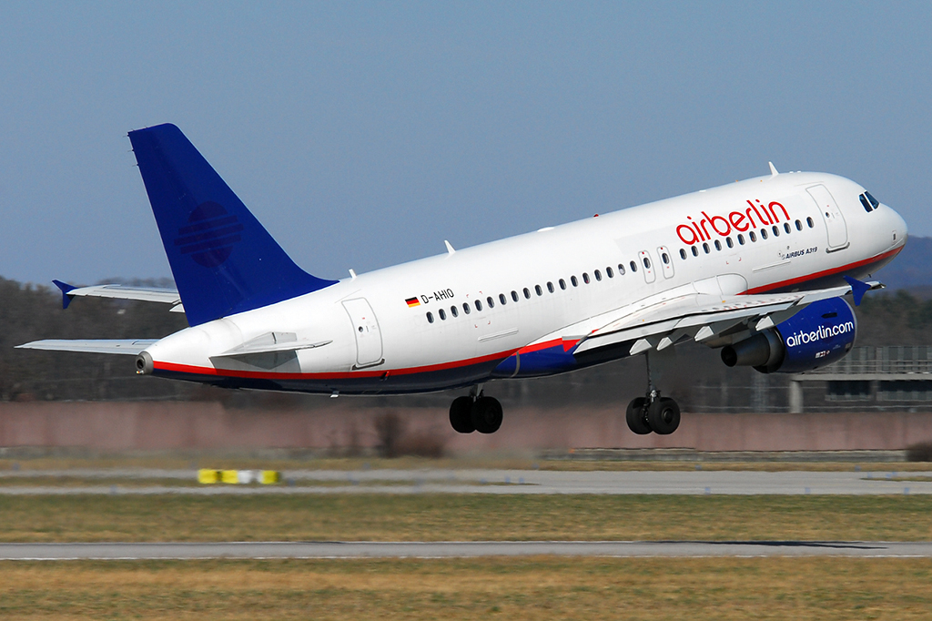 D-AHIO Airbus A319-112 20.03.2011