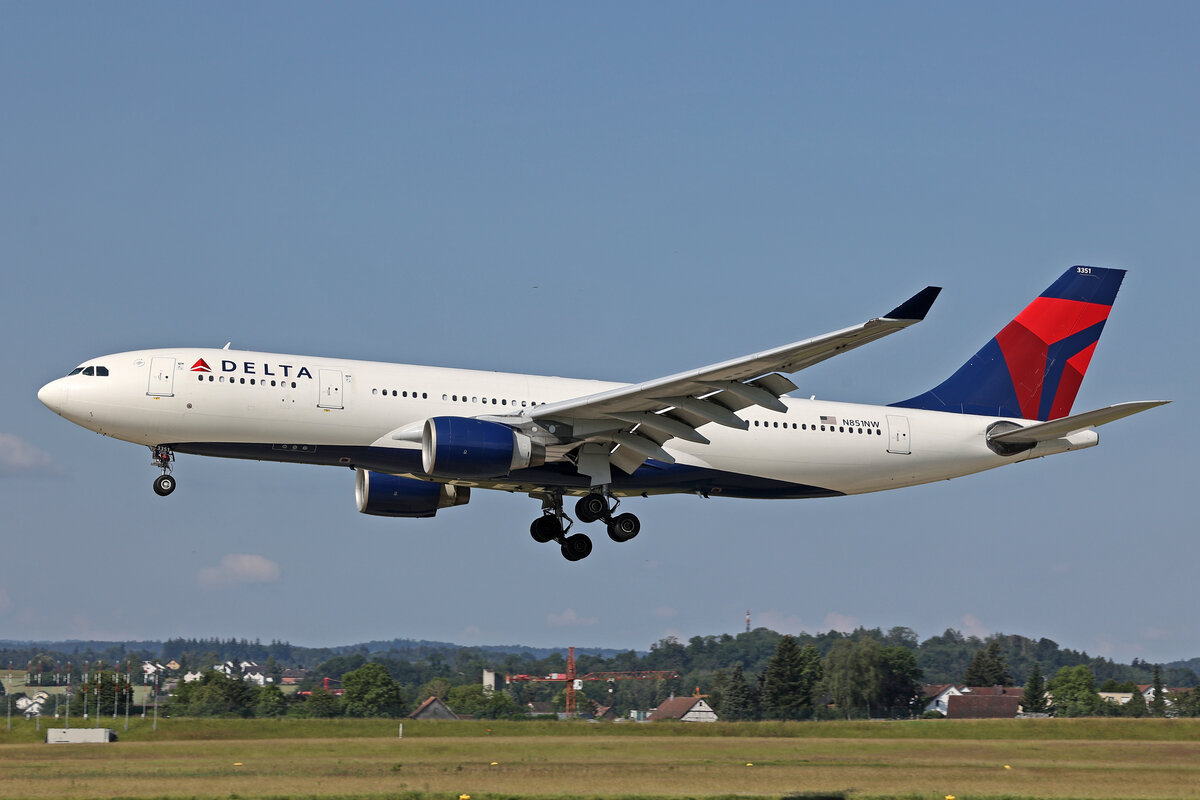 Delta Air Lines, N851NW, Airbus A330-223, msn: 609, 13.Juni 2024, ZRH Zürich, Switzerland.