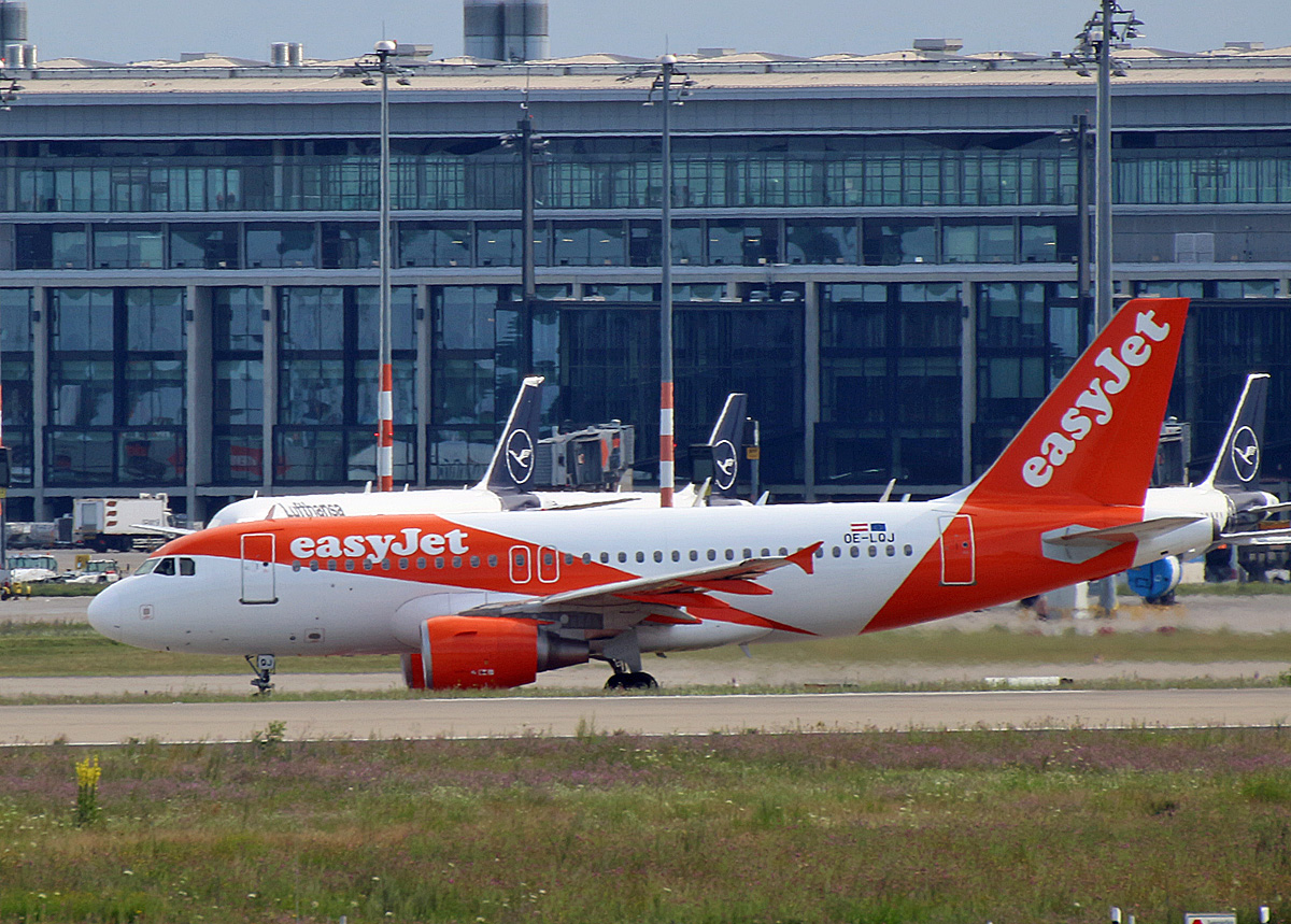 Easyjet Europe, Airbus A 319-111, OE-LQJ, , BER, 13.07.2024