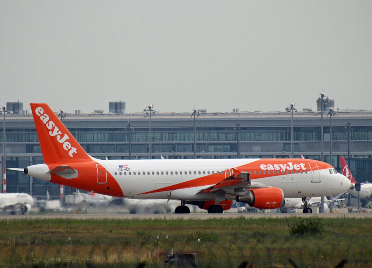 Easyjet Europe, Airbus A 320-214, OE-ICK, BER, 21.06.2024