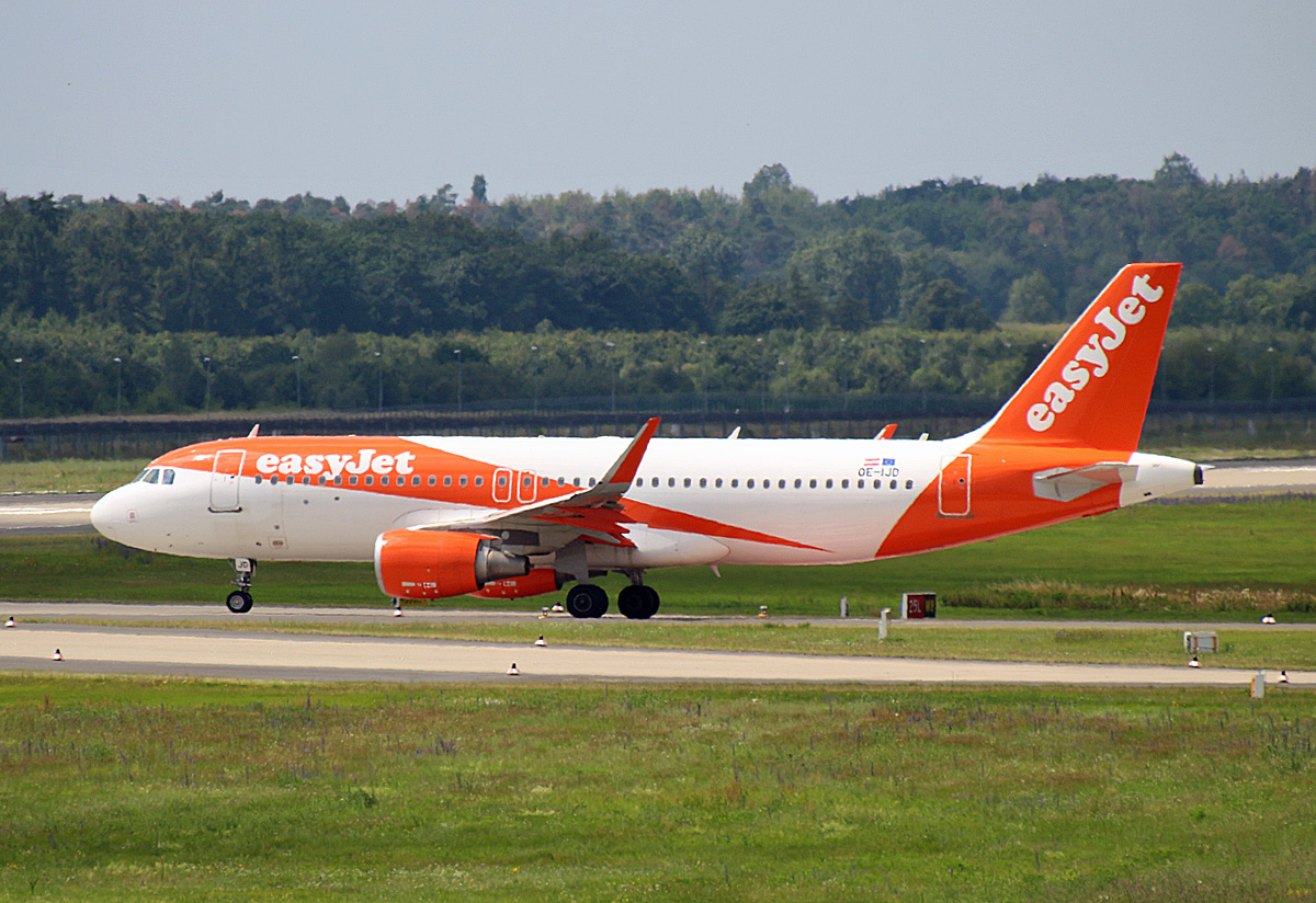 Easyjet Europe, Airbus A 320-214, OE-IJD, BER, 23.06.2024