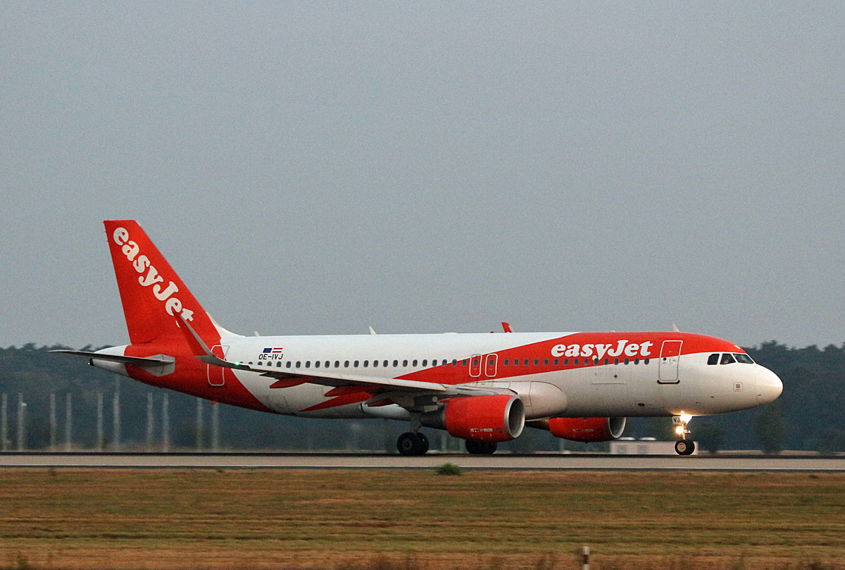 Easyjet Europe, Airbus A 320-214, OE-IVJ, BER, 04.09.2024