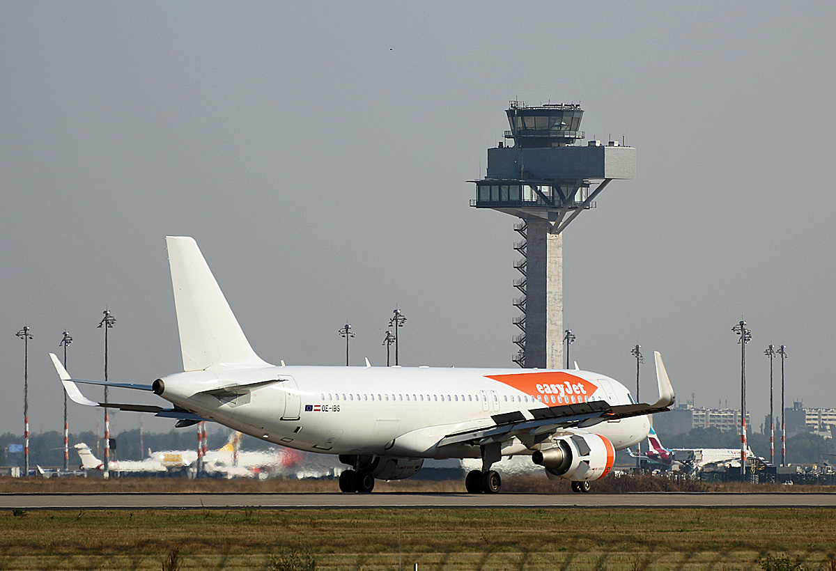 Easyjet Europe, Airbus A 320-214, OE-IBS, BER, 04.09.2024