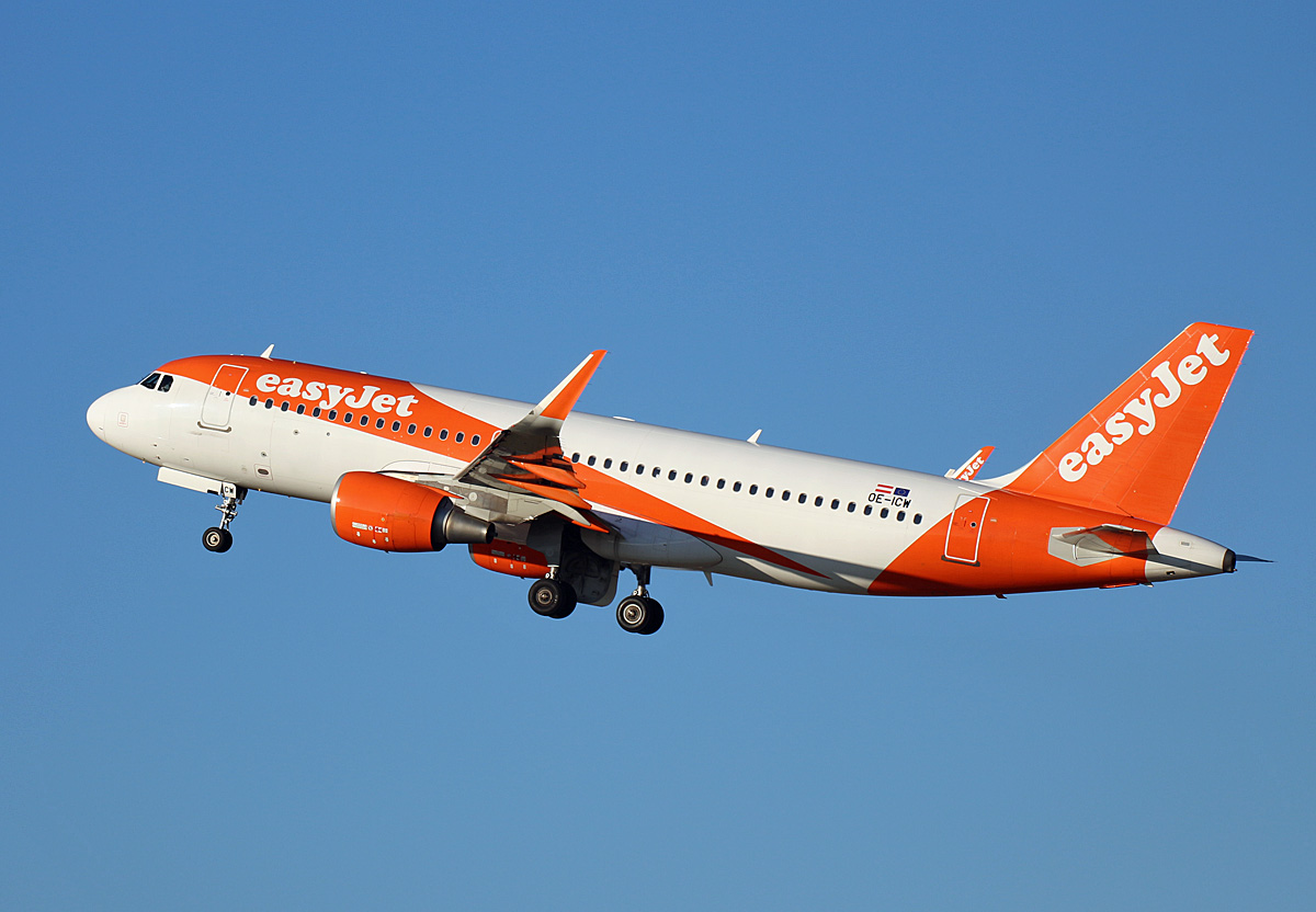 Easyjet Europe, Airbus A 320-214, OE-ICW, BER, 01.12.2024