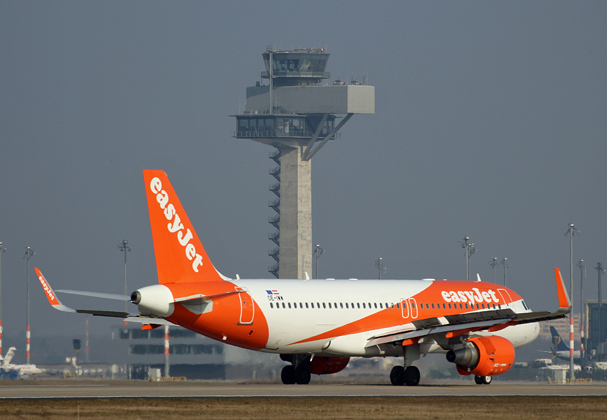 Easyjet Europe, Airbus A 320-214, OE-IWW, BER, 09.02.2025