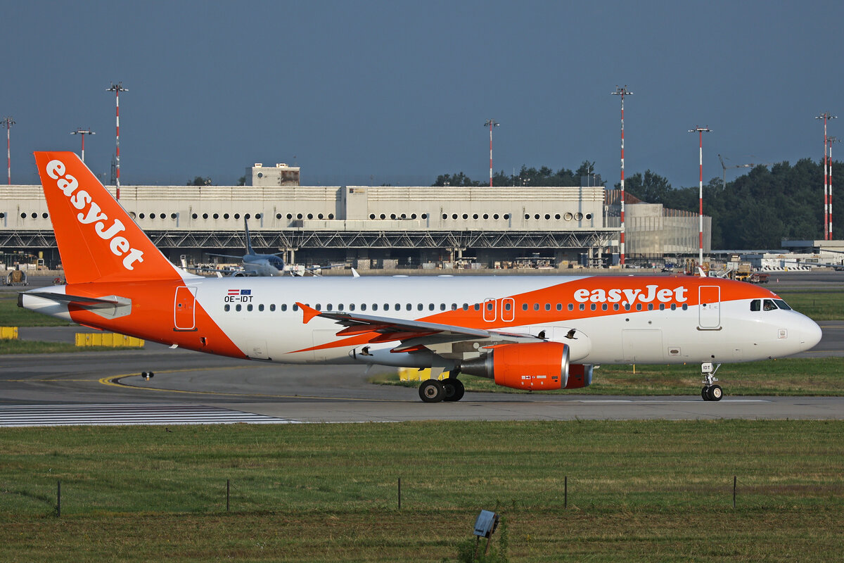 easyJet Europe, OE-IDT, Airbus A320-214, msn: 6824, 10.Juli 2024, MXP Milano Malpensa, Italy.