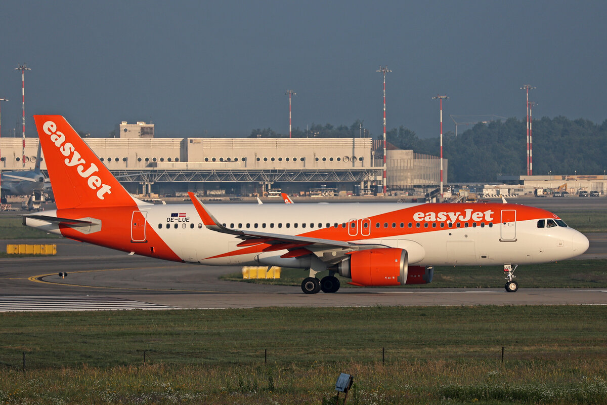 easyJet Europe, OE-LUE, Airbus A320-251N, msn: 12114, 04.Juli 2024, MXP Milano Malpensa, Italy.