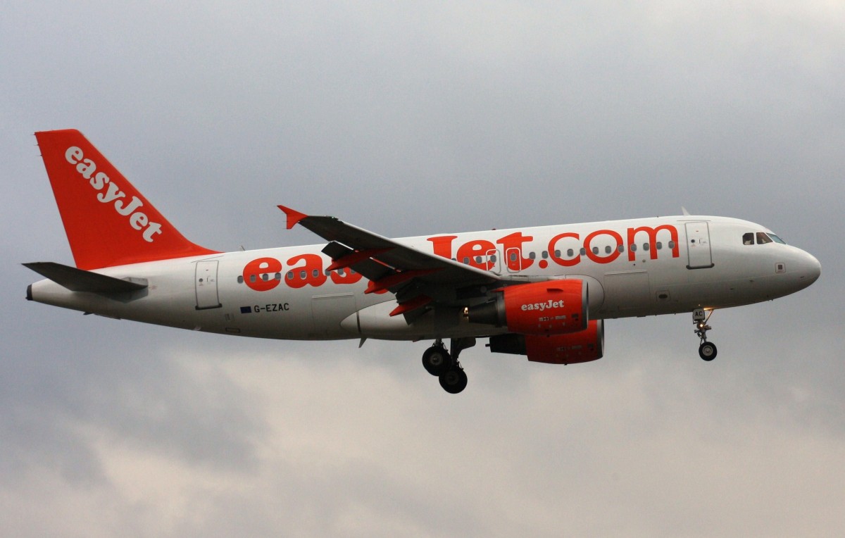 EasyJet,G-EZAC,(c/n2691),Airbus A319-111,21.02.2014,HAM-EDDH,Hamburg,Germany