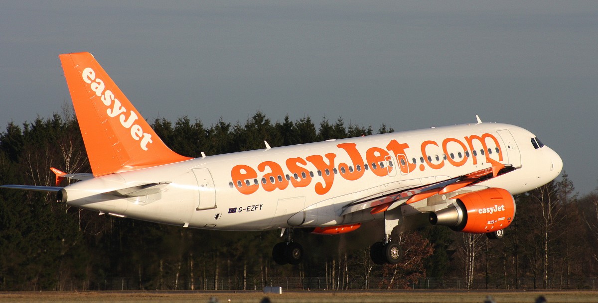 EasyJet,G-EZFY,(c/n4418),Airbus A319-111,02.02.2014,HAM-EDDH,Hamburg,Germany