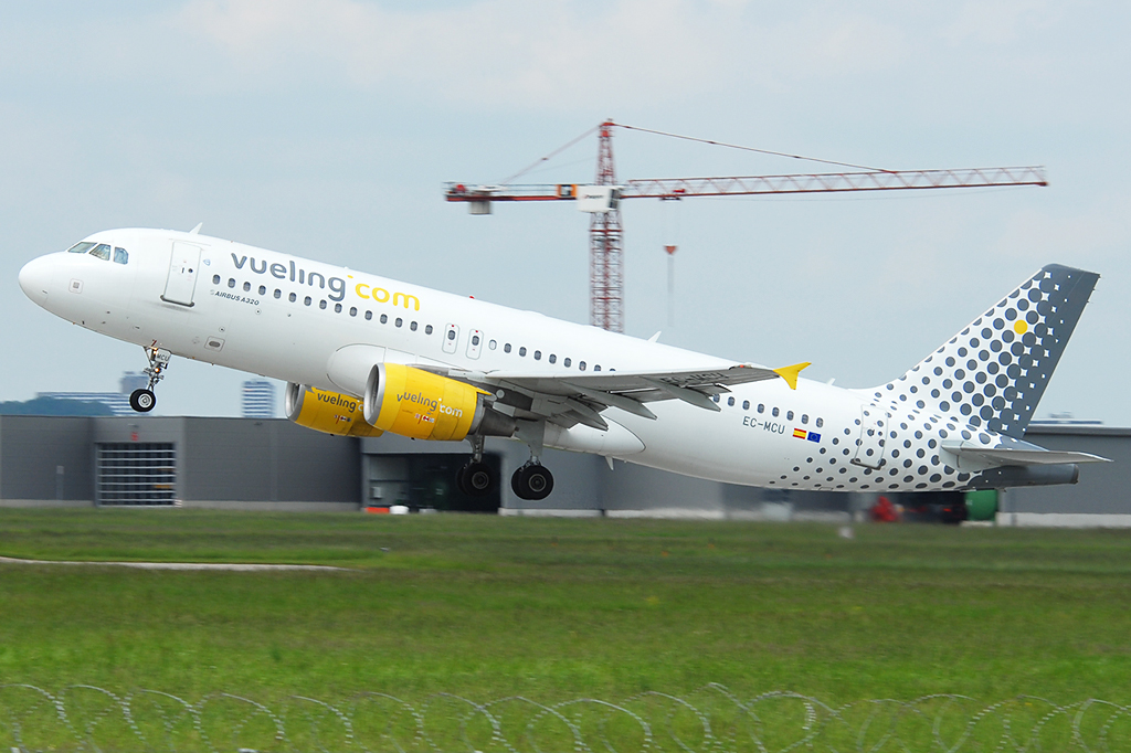 EC-MCU Airbus A320-214 26.05.2019