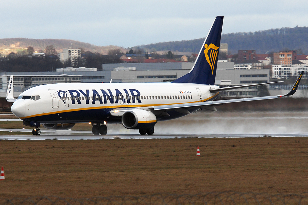 EI-DYX Boeing 737-8AS 22.12.2018