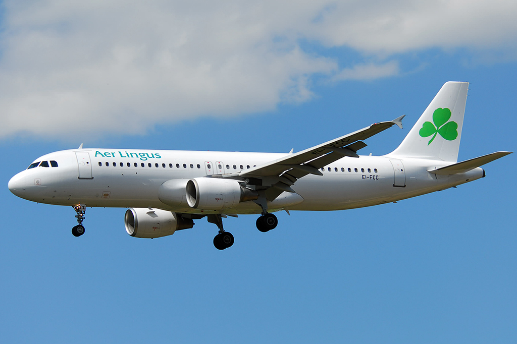 EI-FCC Airbus A320-214 16.06.2013