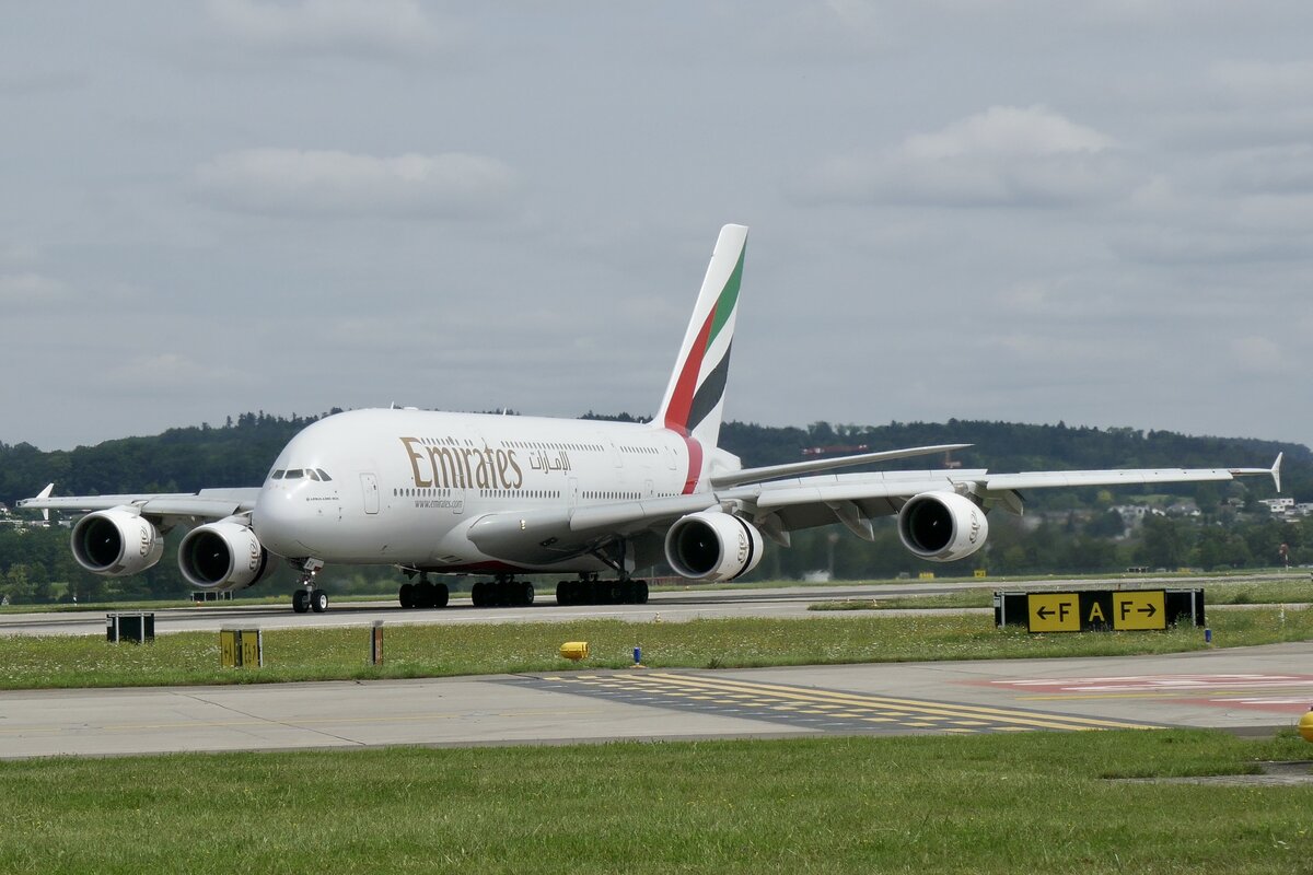 Emirates, A380-800, A6-EDY, 4.8.24, Zürich