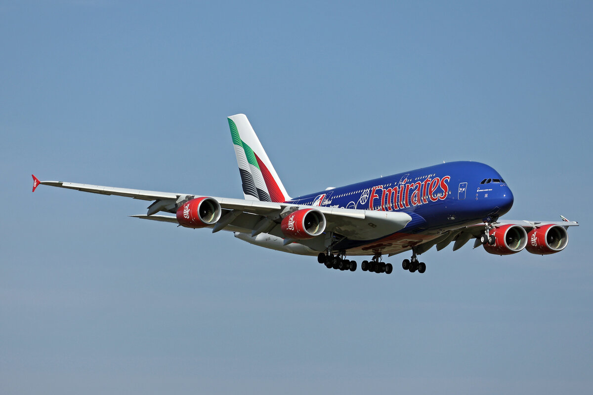 Emirates Airlines, A6-EOD, Airbus A380-861, msn: 168,  Official Airline Partner of the NBA , 04.März 2025, ZRH Zürich, Switzerland.