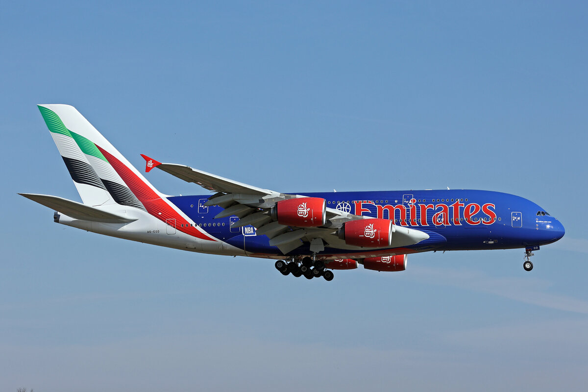 Emirates Airlines, A6-EOD, Airbus A380-861, msn: 168,  Official Airline Partner of the NBA , 04.März 2025, ZRH Zürich, Switzerland.