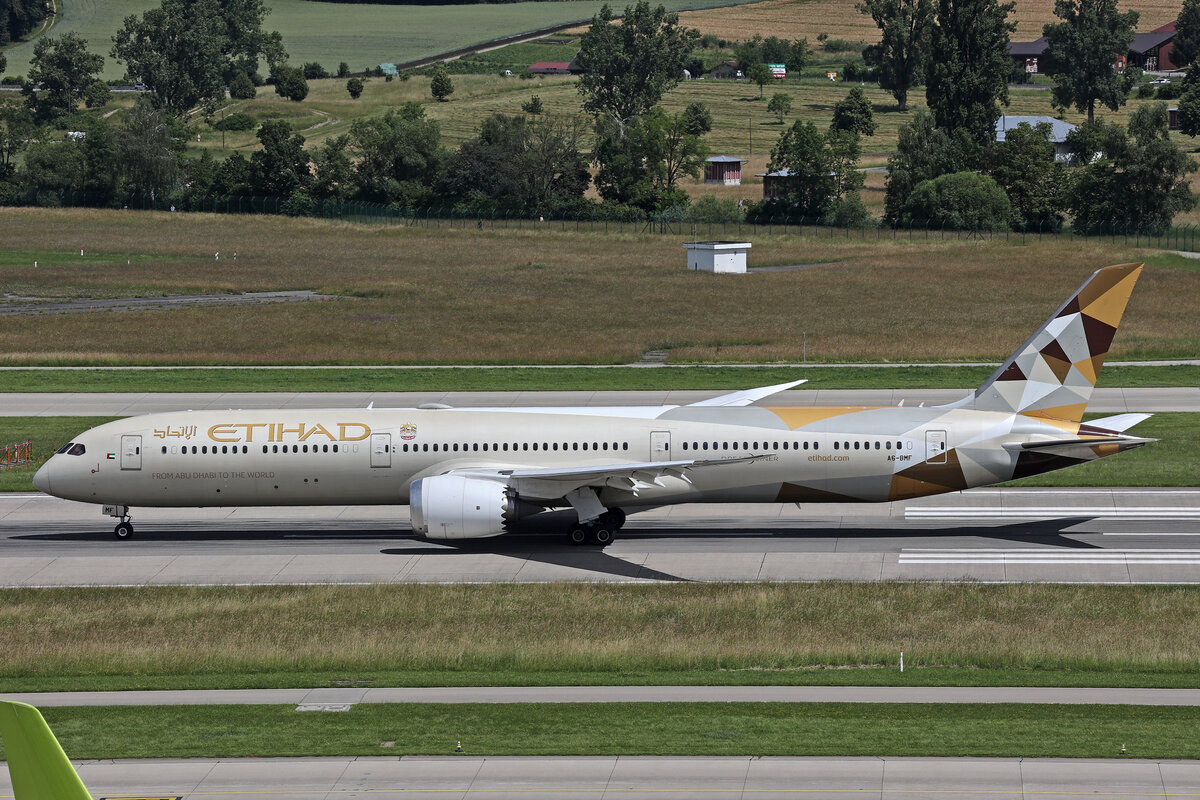 Etihad Airways, A6-BMF, Boeing B787-10, msn: 60761/842, 16.Juni 2024, ZRH Zürich, Switzerland.