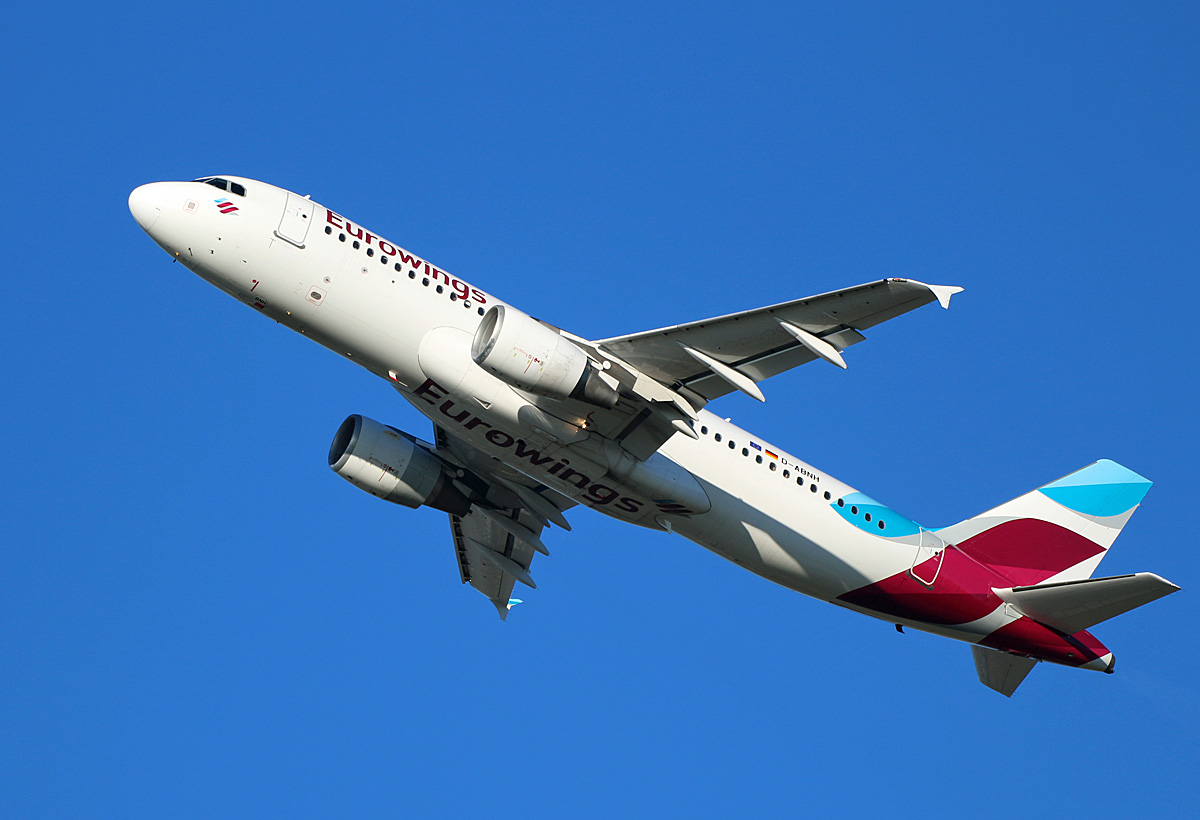 Eurowings, Airbus A 320-214, D-ABNH, BER, 01.12.2024