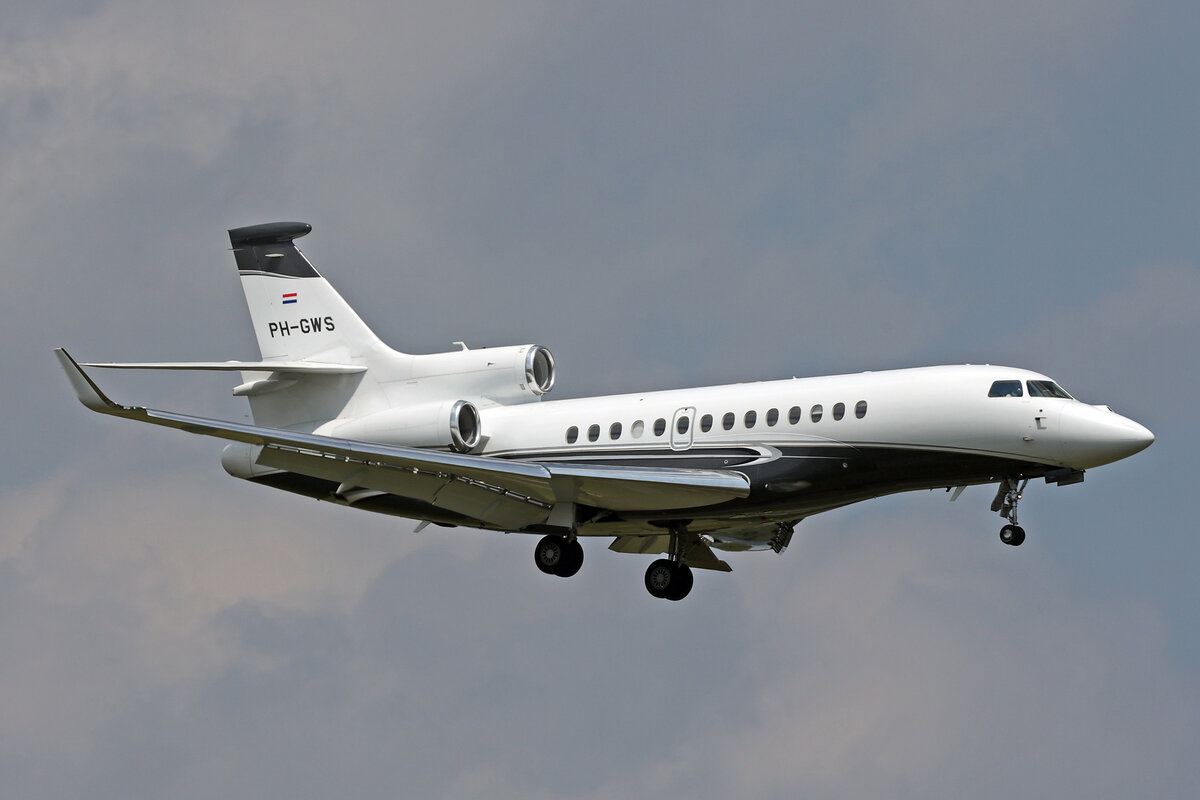 Exxaero, PH-GWS, Dassault Falcon 7X, msn: 287, 07.Juni 2024, ZRH Zürich, Switzerland.