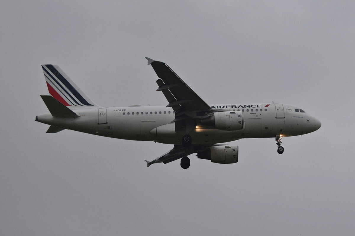 F-GRXE , Air France , Airbus A319-111 ,  Berlin-Brandenburg  Willy Brandt  , BER ,29.09.2021