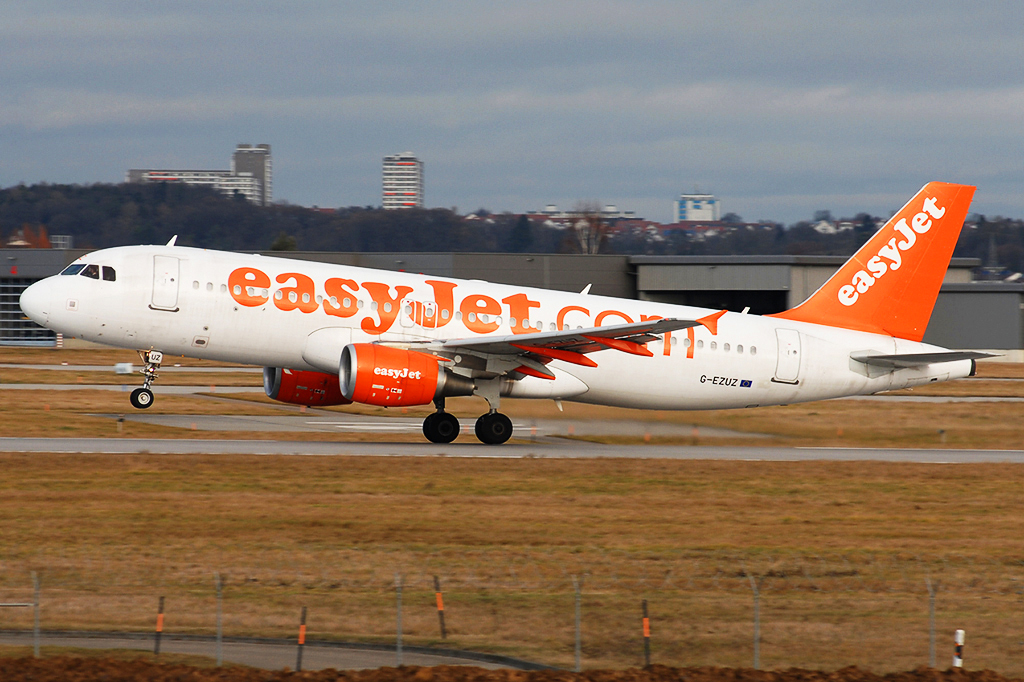 G-EZUZ Airbus A320-214 26.12.2016 