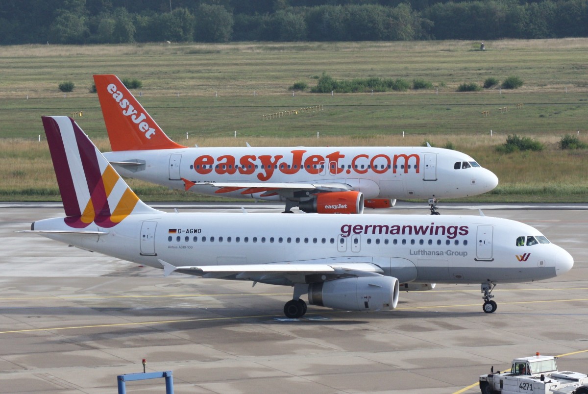 Germanwings,D-AGWO,(c/n4166),Airbus A319-112,09.09.2013,CGN-EDDK,Kln-Bonn,Germany(hinten:EasyJet,G-EZAB,A319-111)