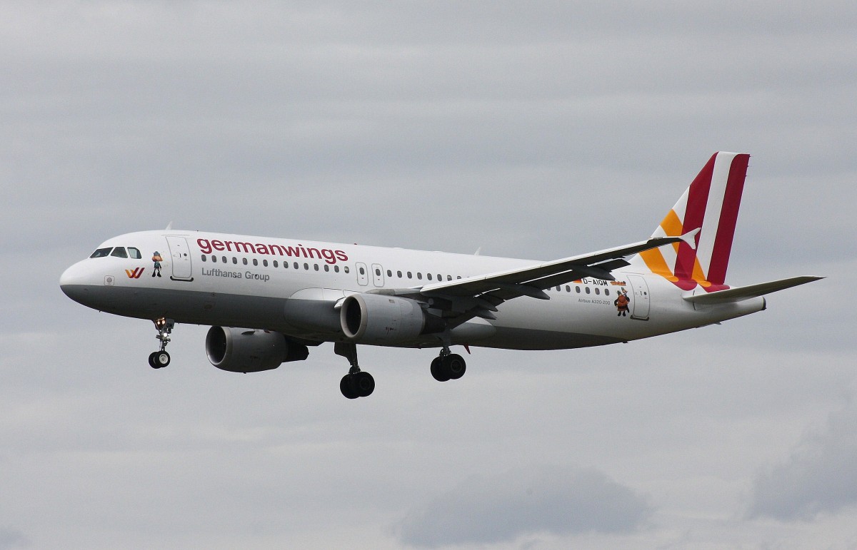 Germanwings,D-AIQM,(c/n 268),Airbus A320-211,09.08.2014,HAM-EDDH,Hamburg,Germany(Sticker:Wiki)