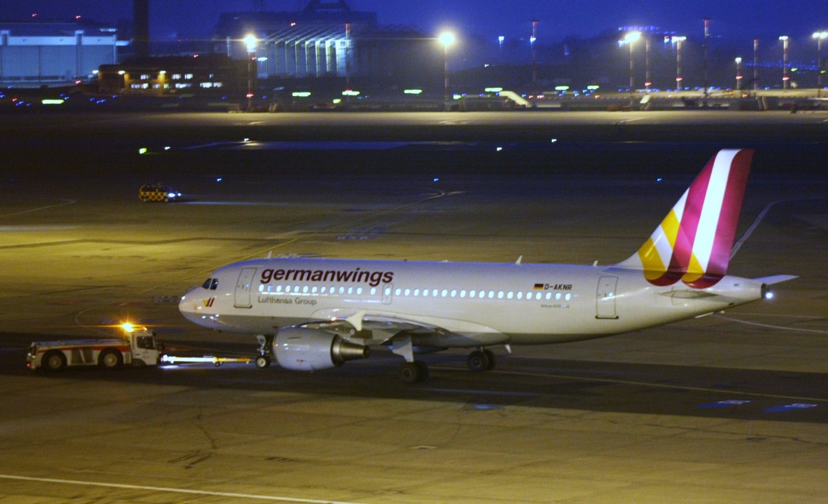 Germanwings,D-AKNR,(c/n1209),Airbus A319-112,13.12.2013,HAM-EDDH,Hamburg,Germany