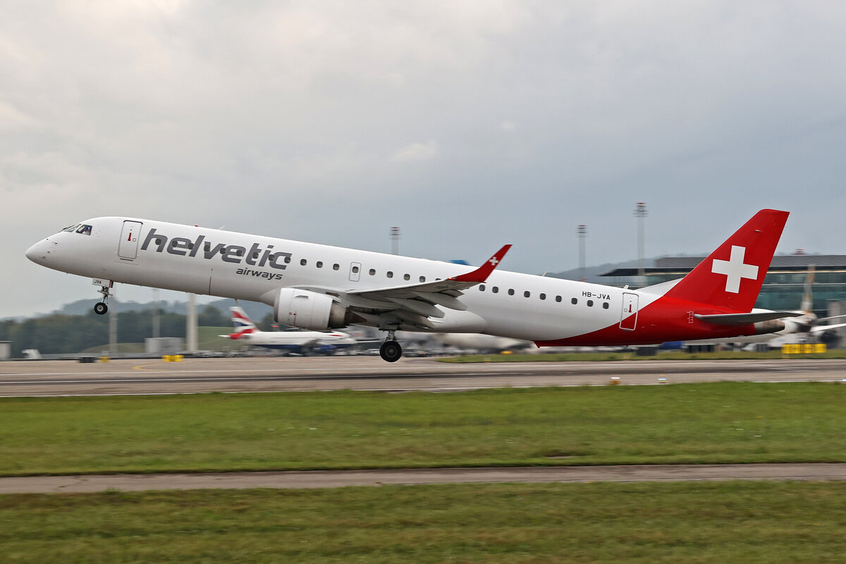 Helvetic Airways, HB-JVA, Embraer ERJ-195LR, msn: 19000491, 14.September 2024, ZRH Zürich, Switzerland.