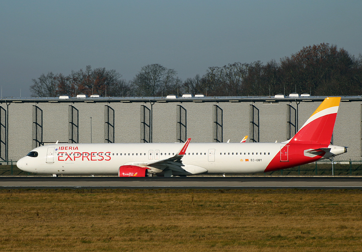 Iberia Express, Airbus A 321-271NX, EC-OBY, BER, 19.01.2025