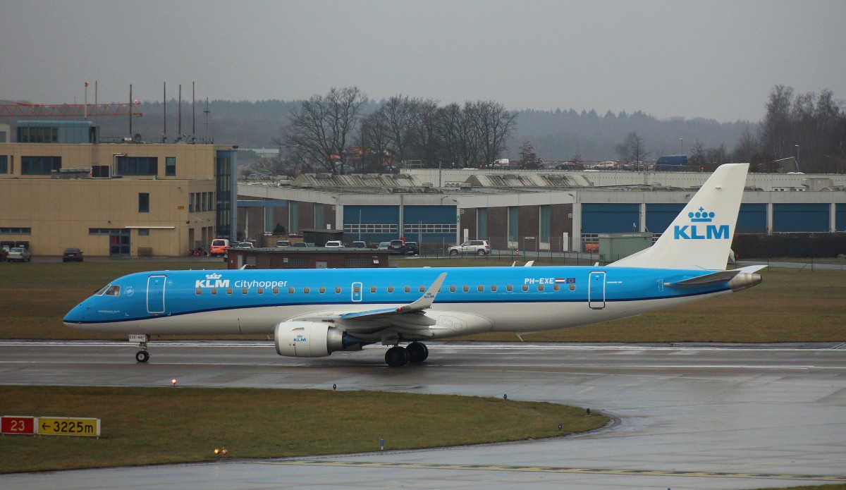 KLM Cityhopper,PH-EXE,(c/n 19000687),Embraer ERJ-190-100LR,24.01.2016,HAM-EDDH,Hamburg,Germany(Delivered:15.12.2015)