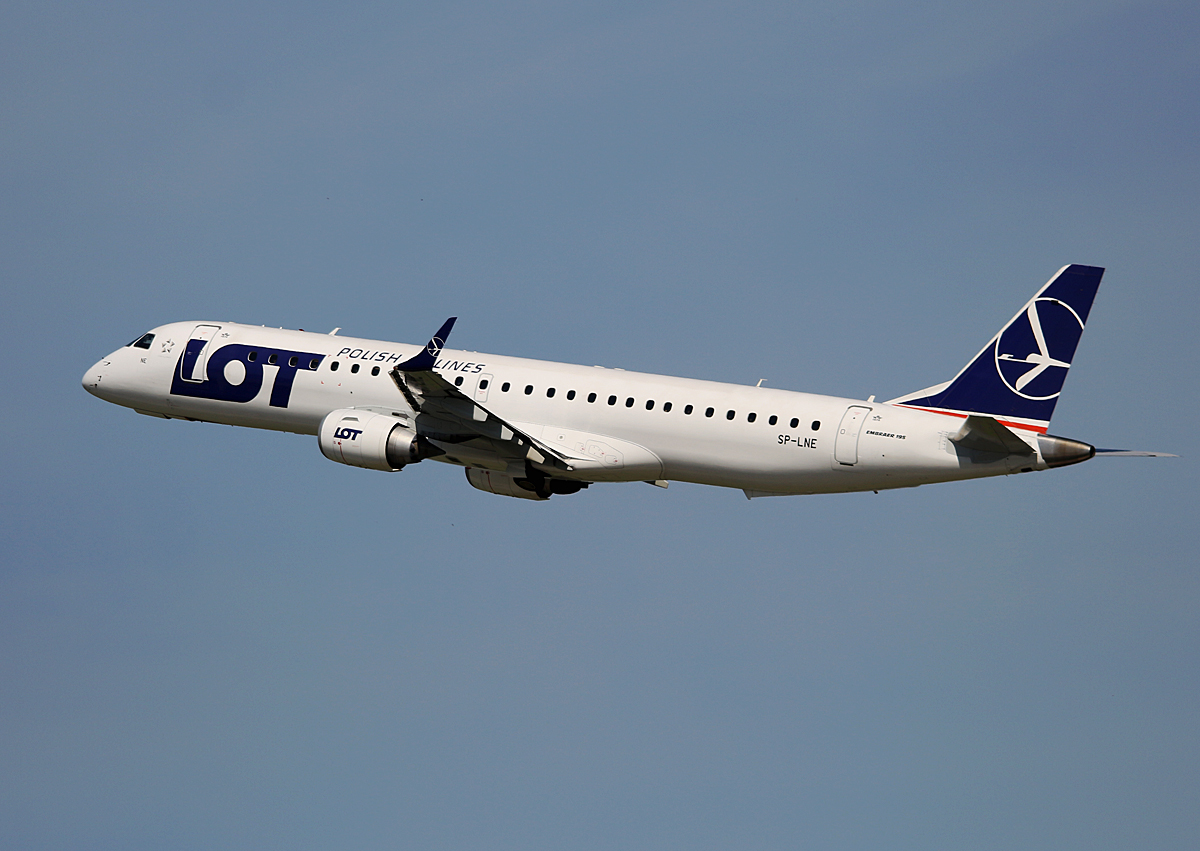 LOT, ERJ-195-200LR,SP-LNE, DUS, 17.05.2017