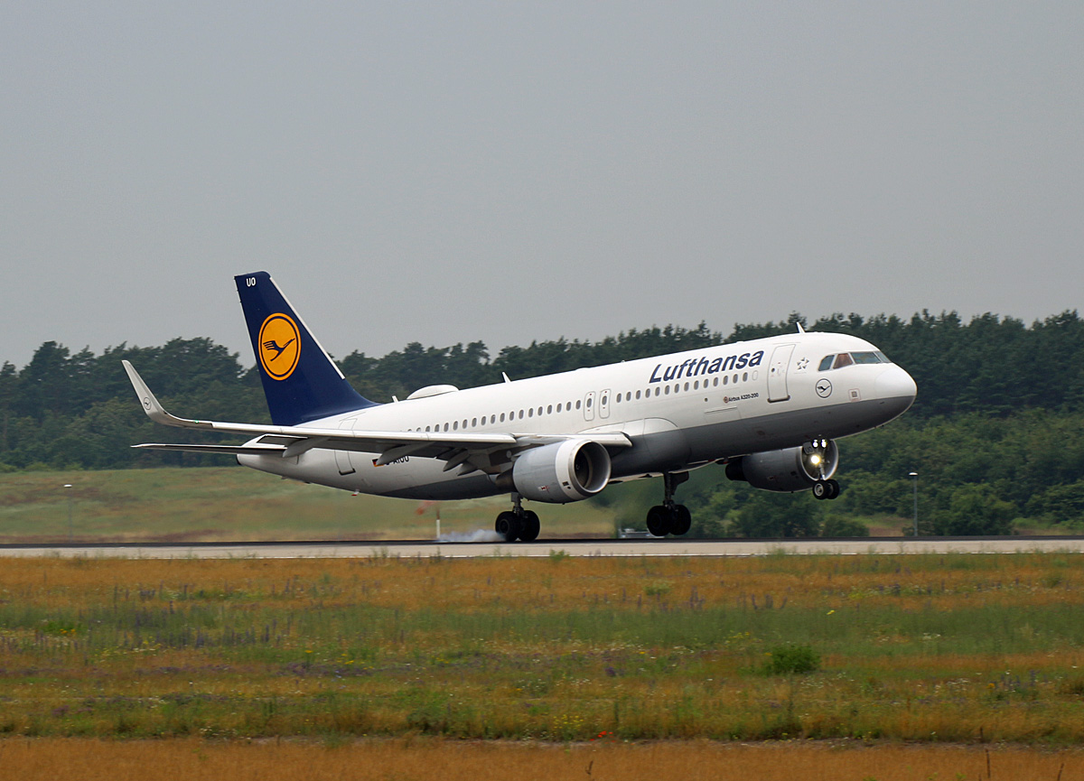 Lufthansa, Airbus A 320-214, D-AIUO, BER, 21.06.2024