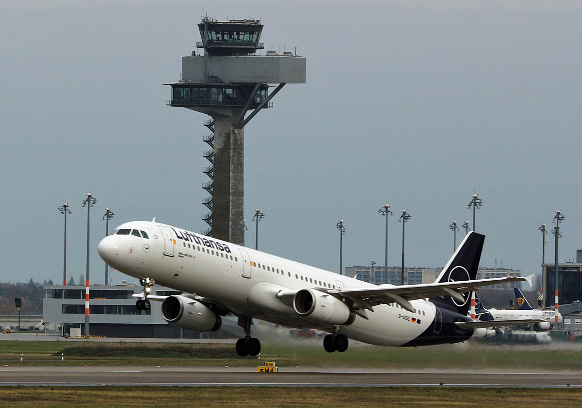 Lufthansa, Airbus A 321-231, D-AISC  Speyer , BER, 24.11.2024